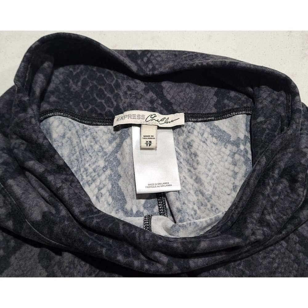 Express One Eleven Snakeskin Print Gray Leggings Gym Yoga Excercise Run XS NWOT - Picture 8 of 12